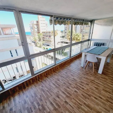 Διαμέρισμα Aisa 4 *